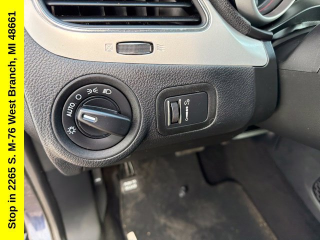 Used 2020 Dodge Journey SE w/ SE Popular Equipment Group FWD image 15