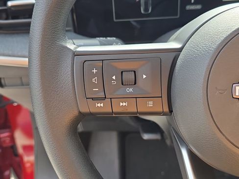 New 2026 Nissan Kicks SV w/ SV Premium Package image 32