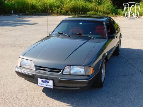 Used 1987 Ford Mustang LX image 5