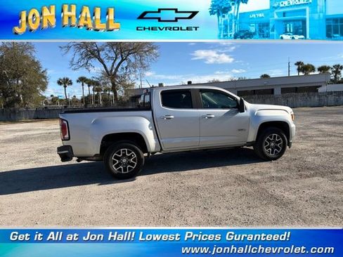 Used 2017 GMC Canyon SLE w/ All Terrain Package image 16