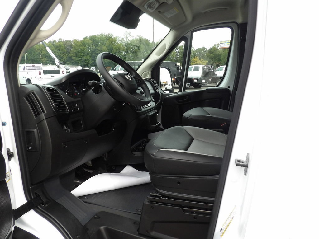 Used 2026 RAM ProMaster 2500 w/ Convenience Group FWD image 16