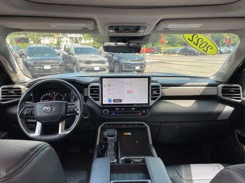 Used 2022 Toyota Tundra Limited AWD/4WD image 13