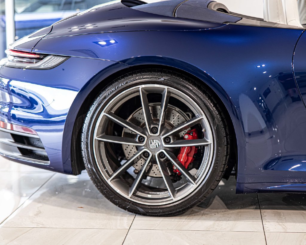 Used 2024 Porsche 911 Carrera 4S AWD/4WD image 13