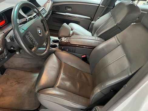 Used 2004 BMW 745Li RWD image 18
