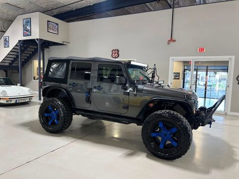 Used 2017 Jeep Wrangler Unlimited Sport w/ Quick Order Package 23S image 60