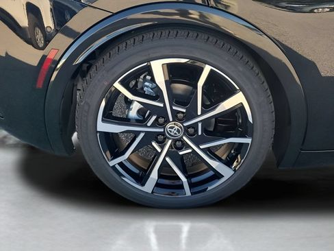 New 2026 Toyota Prius Plug-In Hybrid FWD image 45