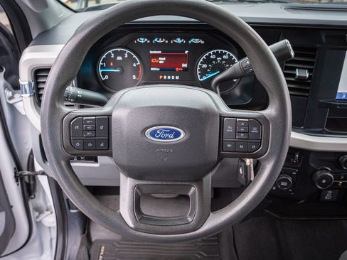 Used 2023 Ford F250 XLT w/ FX4 Off-Road Package image 16