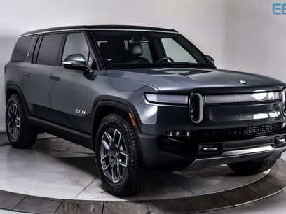 Used 2024 Rivian R1S Adventure