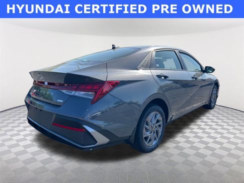 Certified 2025 Hyundai Elantra Blue image 5
