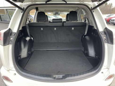 Used 2017 Toyota RAV4 Limited image 30