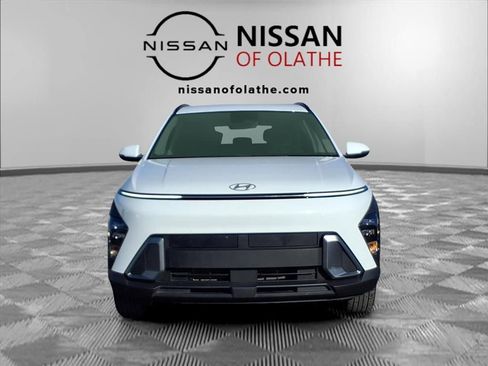 Used 2025 Hyundai Kona SEL image 31