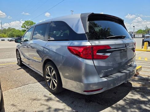 Used 2023 Honda Odyssey Touring image 4