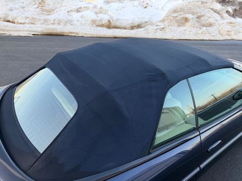 Used 2002 Chrysler Sebring Limited image 33