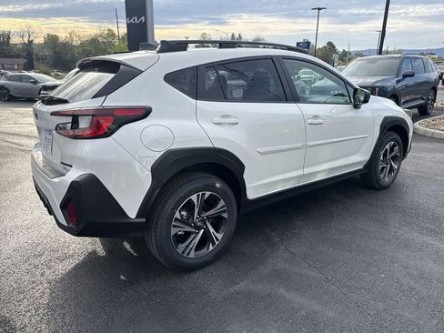 New 2026 Subaru Crosstrek 2.0i Premium AWD/4WD image 4