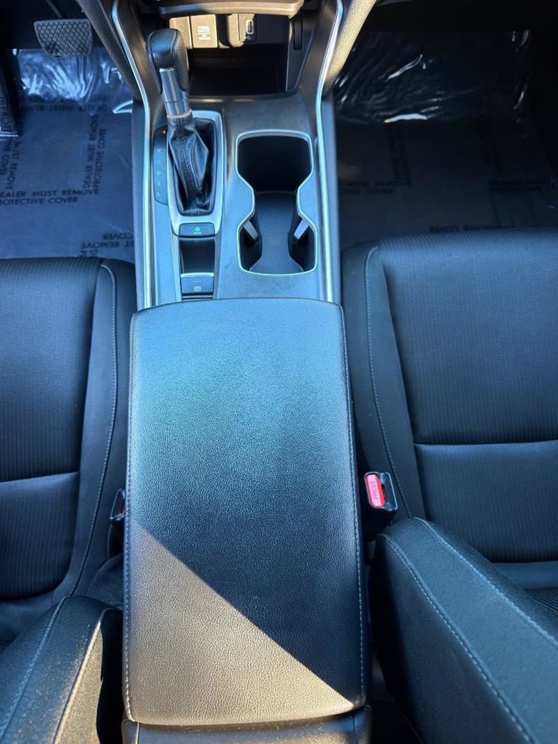 Used 2018 Honda Accord LX image 13