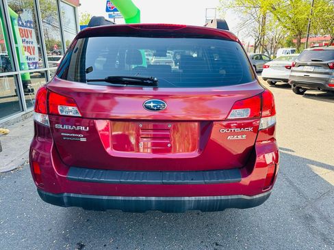 Used 2014 Subaru Outback 2.5i image 5