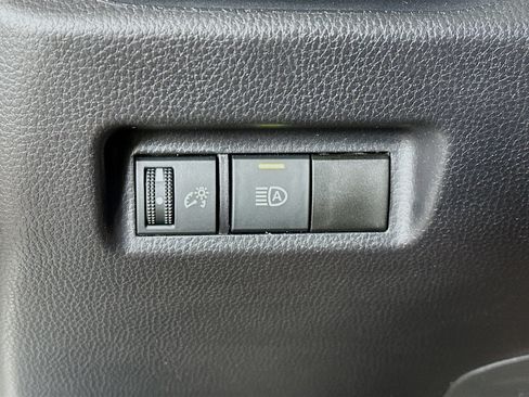 Used 2025 Toyota RAV4 LE FWD image 17
