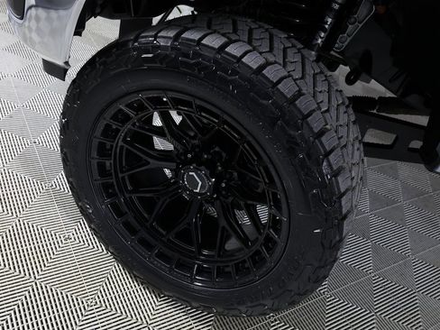 Used 2026 Ford F250 Lariat w/ Tremor Off-Road Package image 44