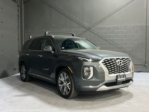 Used 2021 Hyundai Palisade Limited AWD/4WD image 1