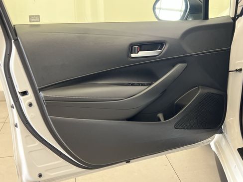 Used 2022 Toyota Corolla SE FWD image 37