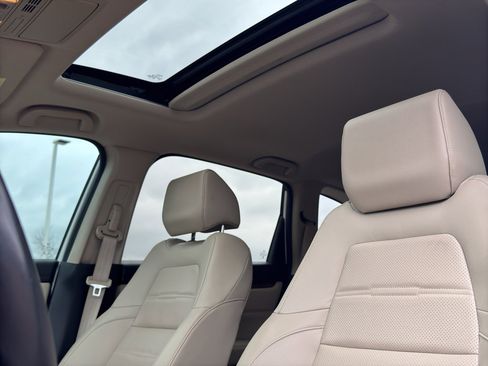 Used 2019 Honda CR-V EX-L image 11