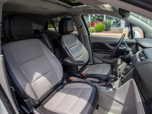 Used 2014 Buick Encore Premium FWD image 25
