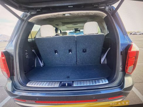 Used 2025 Hyundai Palisade Calligraphy image 17