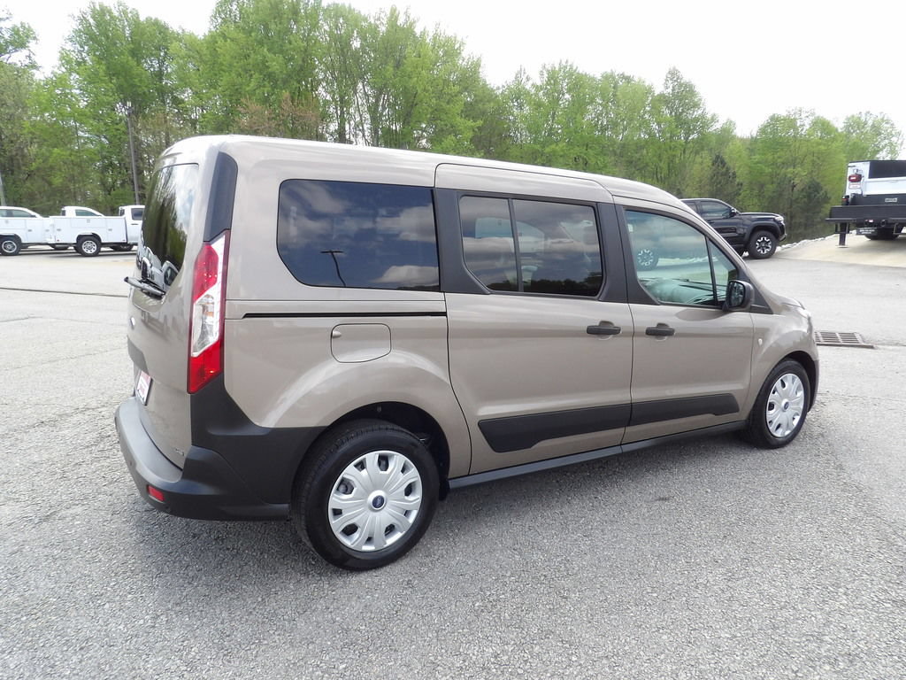 Used 2020 Ford Transit Connect XL FWD image 8