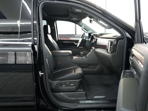 Used 2024 GMC Sierra 1500 Denali w/ Denali Reserve Package AWD/4WD image 35