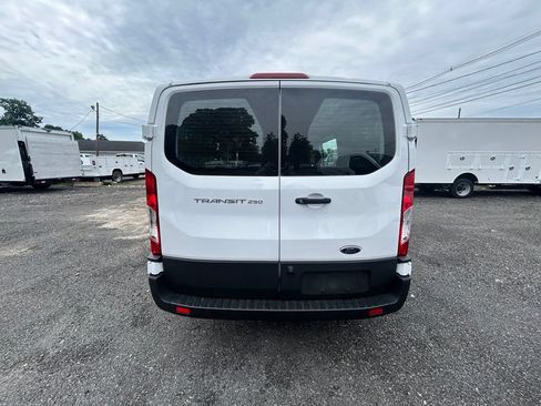 Used 2025 Ford Transit 250 Low Roof w/ Exterior Upgrade Package RWD image 6