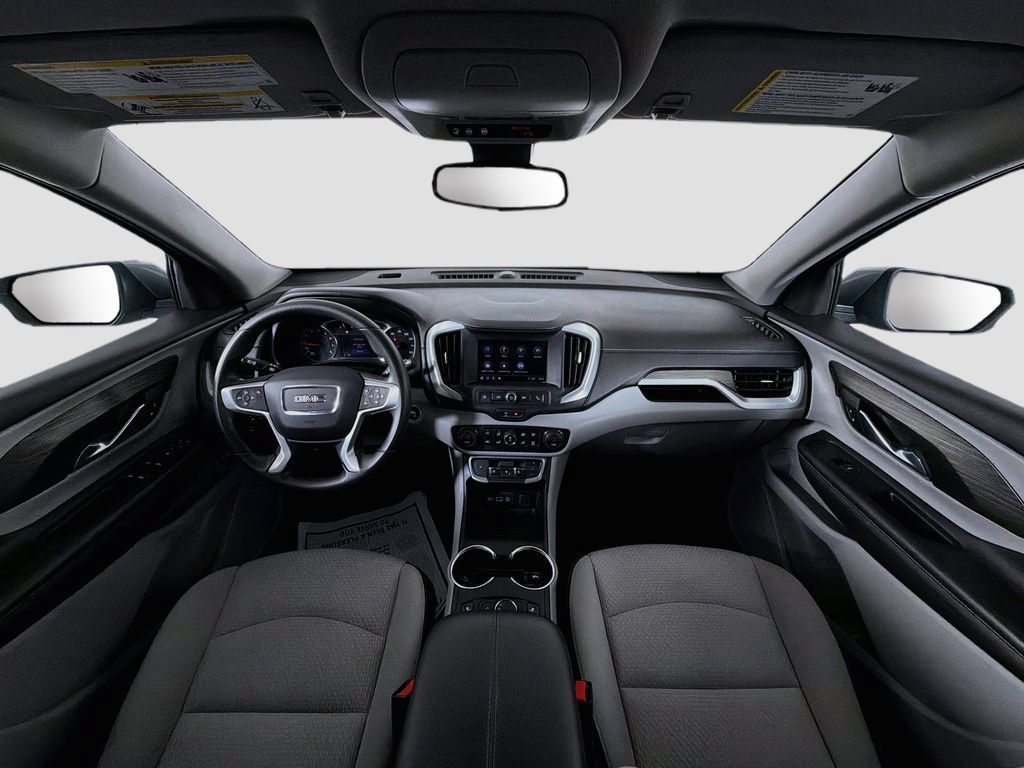 Used 2023 GMC Terrain SLE w/ Driver Convenience Package FWD image 9
