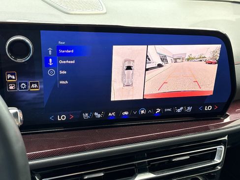 Used 2024 Chevrolet Traverse RS w/ LPO, Floor Liner Package FWD image 21