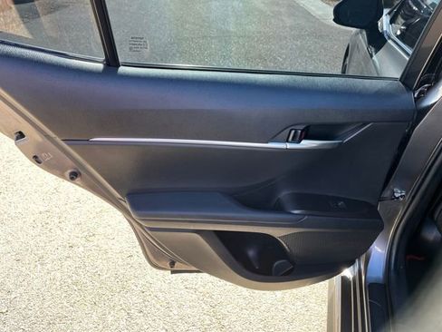 Used 2021 Toyota Camry SE w/ TRD Appearance Package (TMS) image 7