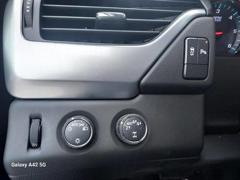 Used 2020 Chevrolet Tahoe 4WD image 13