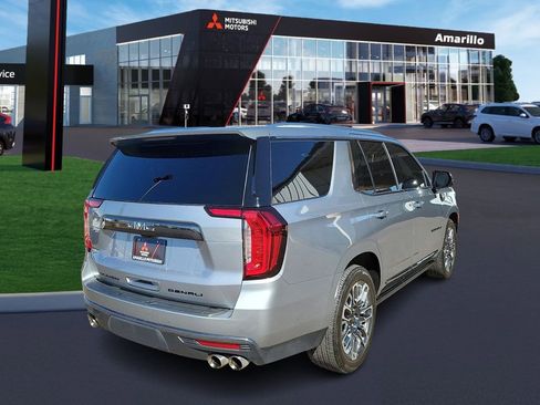 Used 2024 GMC Yukon Denali Ultimate image 3