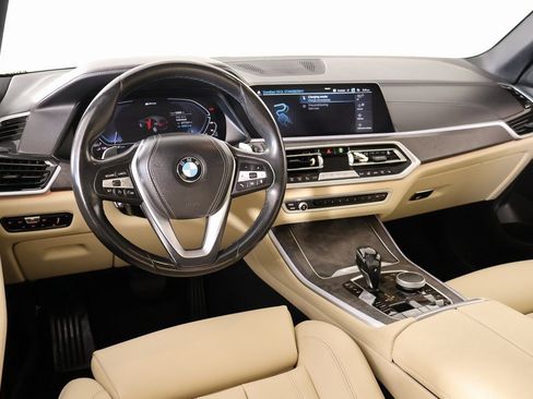 Used 2021 BMW X5 xDrive45e w/ Parking Assistance Package image 2
