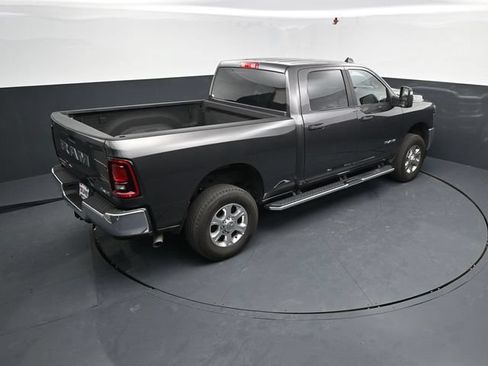 Used 2025 RAM 2500 Big Horn AWD/4WD image 41
