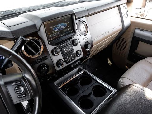 Used 2015 Ford F350 Lariat w/ Lariat Ultimate Package image 21