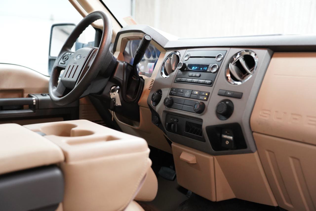 Used 2011 Ford F250 XLT w/ XLT Premium Pkg AWD/4WD image 17