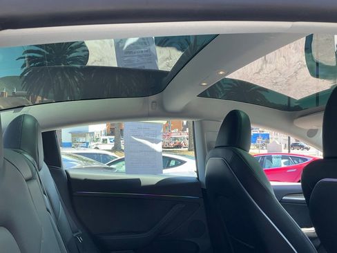 Used 2023 Tesla Model 3 Standard Range image 53