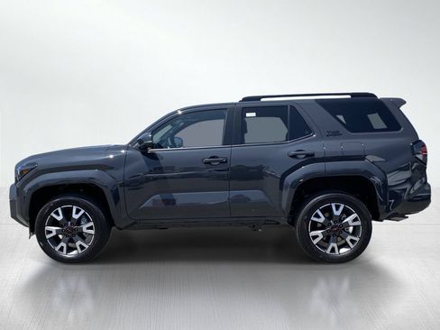 Used 2026 Toyota 4Runner TRD Sport AWD/4WD image 2