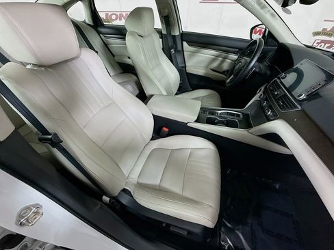 Used 2018 Honda Accord Touring image 31