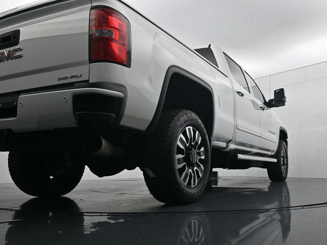Used 2016 GMC Sierra 2500 Denali w/ Duramax Plus Package AWD/4WD image 36