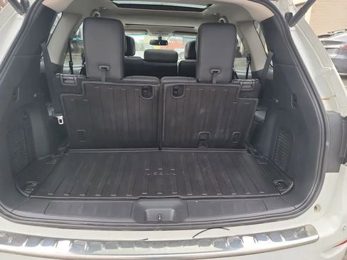 Used 2015 Nissan Pathfinder SL w/ SL Premium Package AWD/4WD image 31