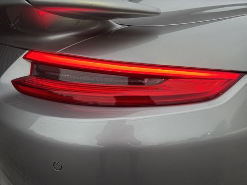 Certified 2019 Porsche 911 Turbo image 4