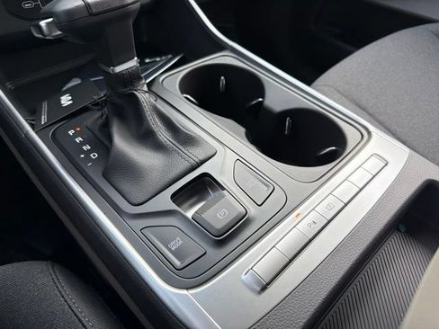 New 2026 Kia Carnival LX FWD image 21