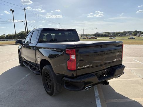 Used 2021 Chevrolet Silverado 1500 RST AWD/4WD image 3