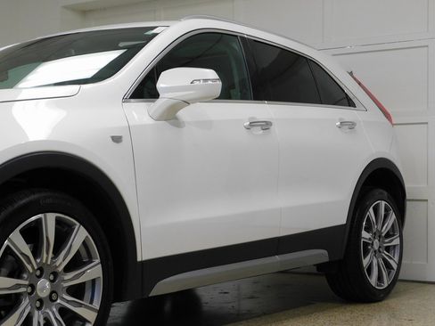 Used 2021 Cadillac XT4 Premium Luxury image 19