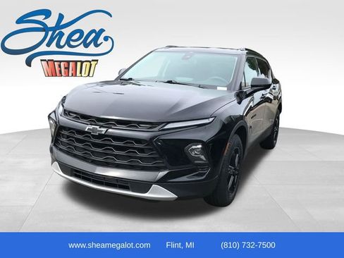 Certified 2024 Chevrolet Blazer LT w/ Convenience Package image 1