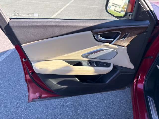 Used 2019 Acura RDX w/ Advance Package AWD/4WD image 23